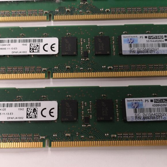 Lot of 4 Used Micron 4GB PC3-12800U-11-13 Ram Kit. - Picture 3 of 13